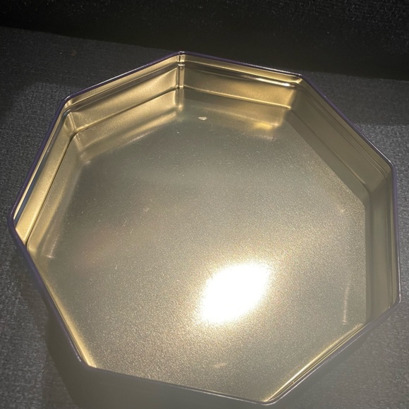 Disneyland Fantasia Mickey Mouse Metal Chocolate Tin Disneyworld - Picture 11 of 11